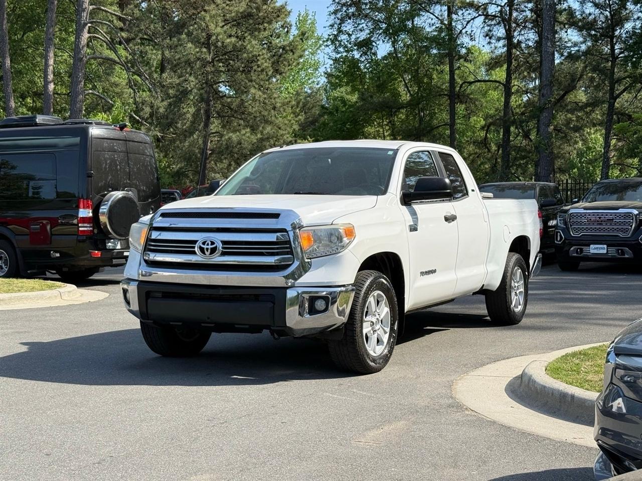 Toyota Tundra  2017