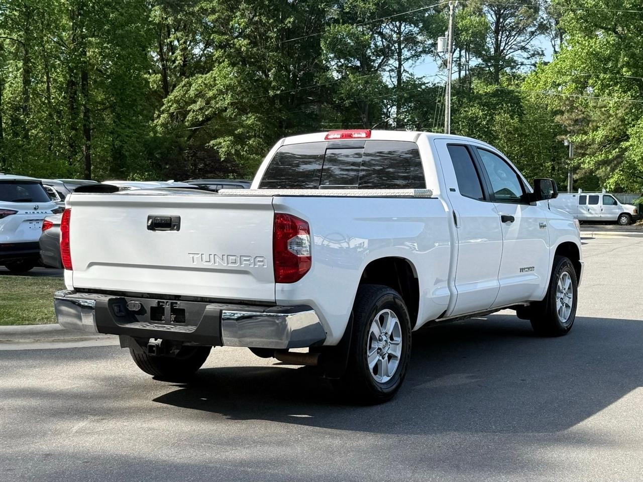 Toyota Tundra  2017