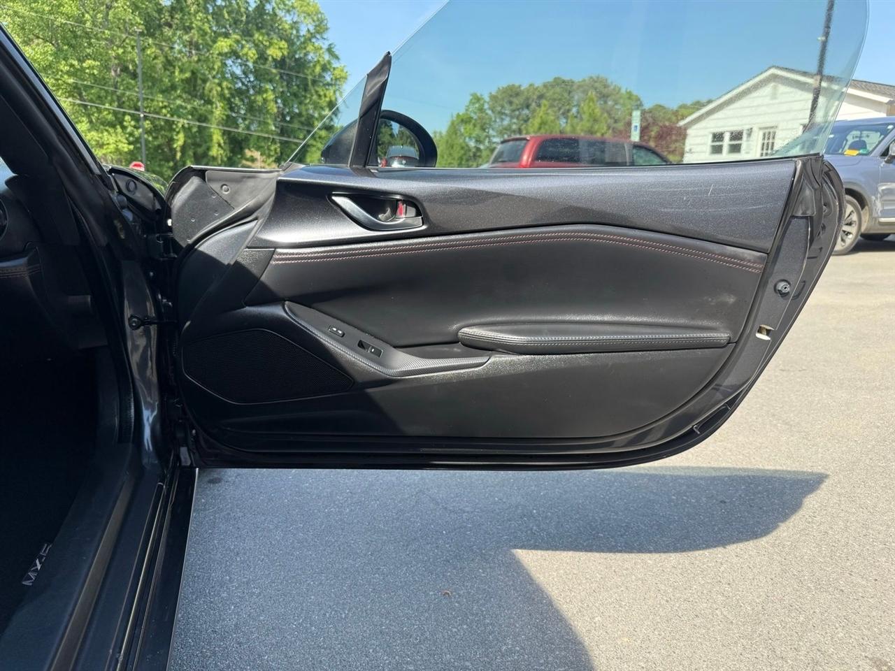 Mazda MX-5 Miata  2016