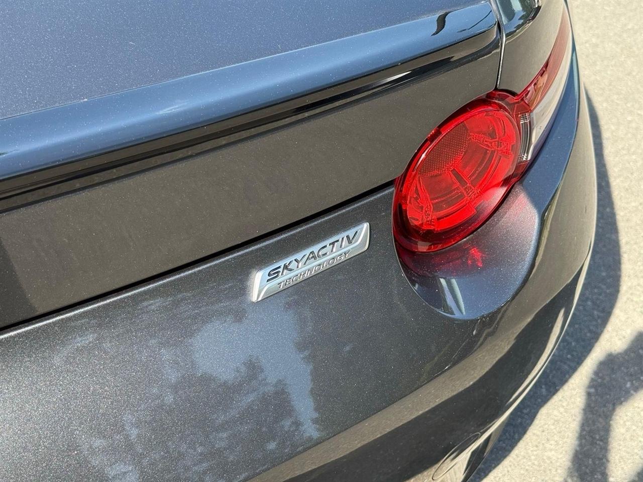 Mazda MX-5 Miata  2016