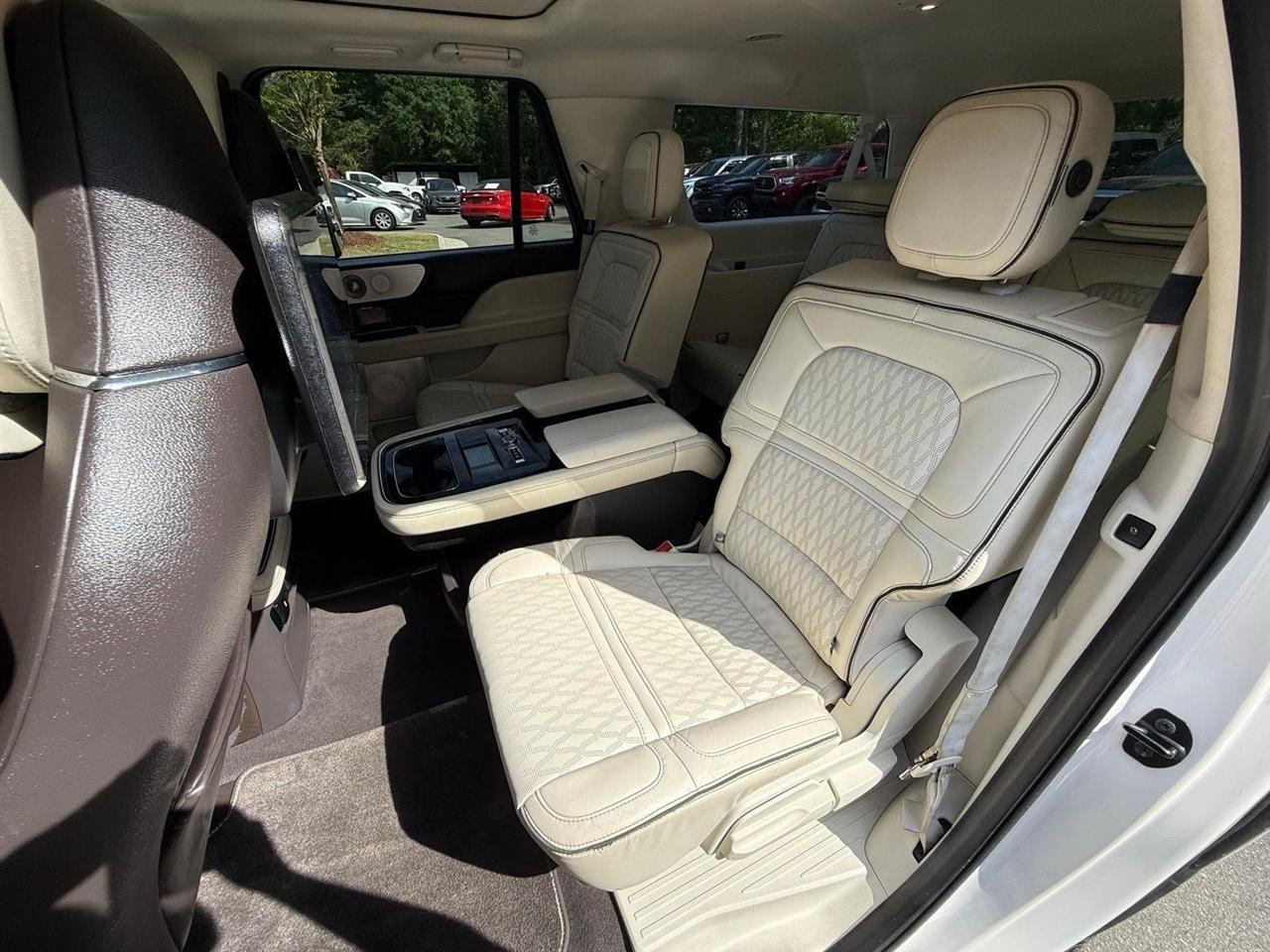 Lincoln Navigator  2018