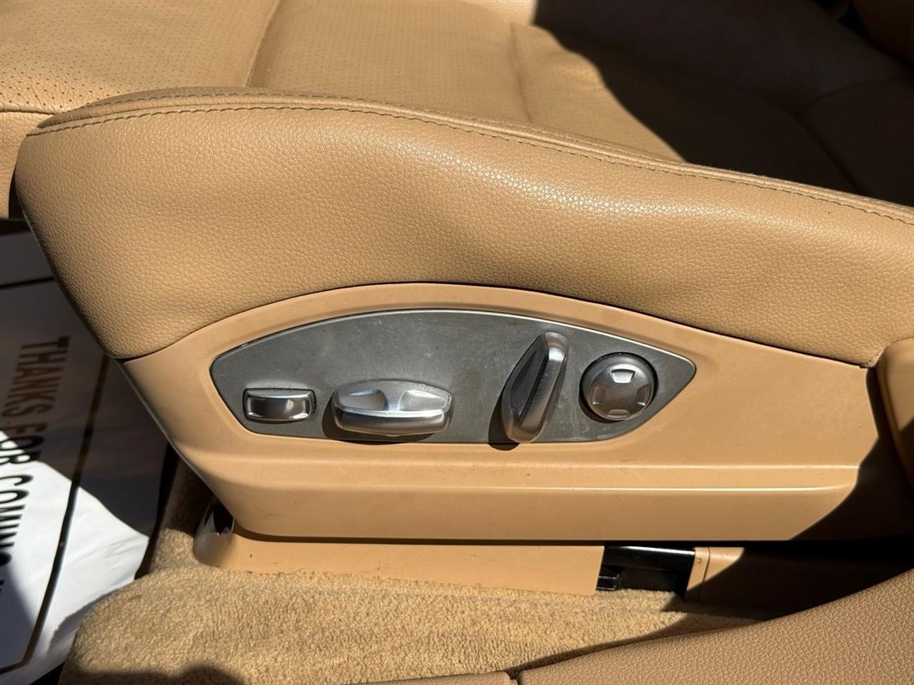 Porsche Panamera  2012