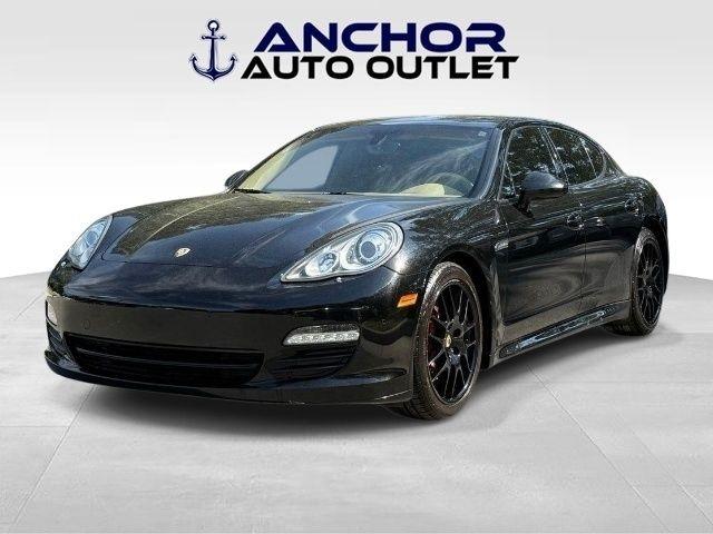 Porsche Panamera  2012