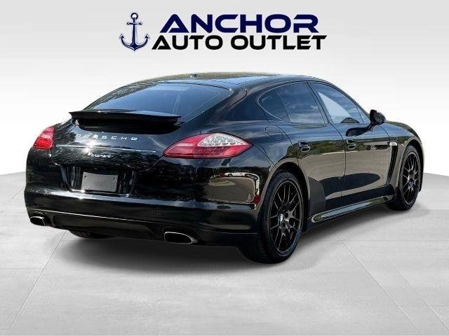 Porsche Panamera  2012