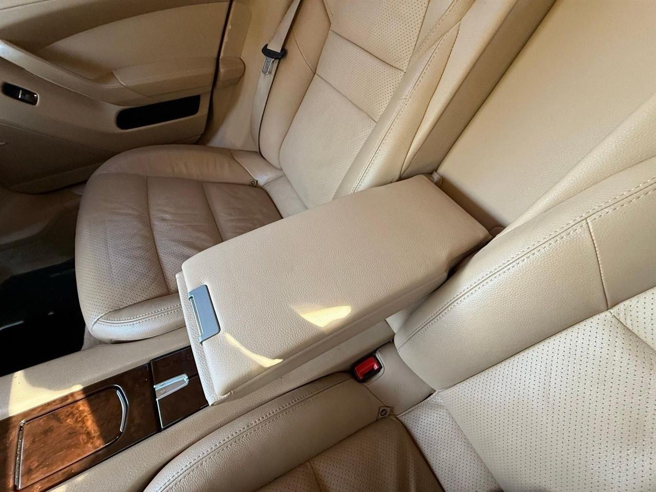 Porsche Panamera  2012