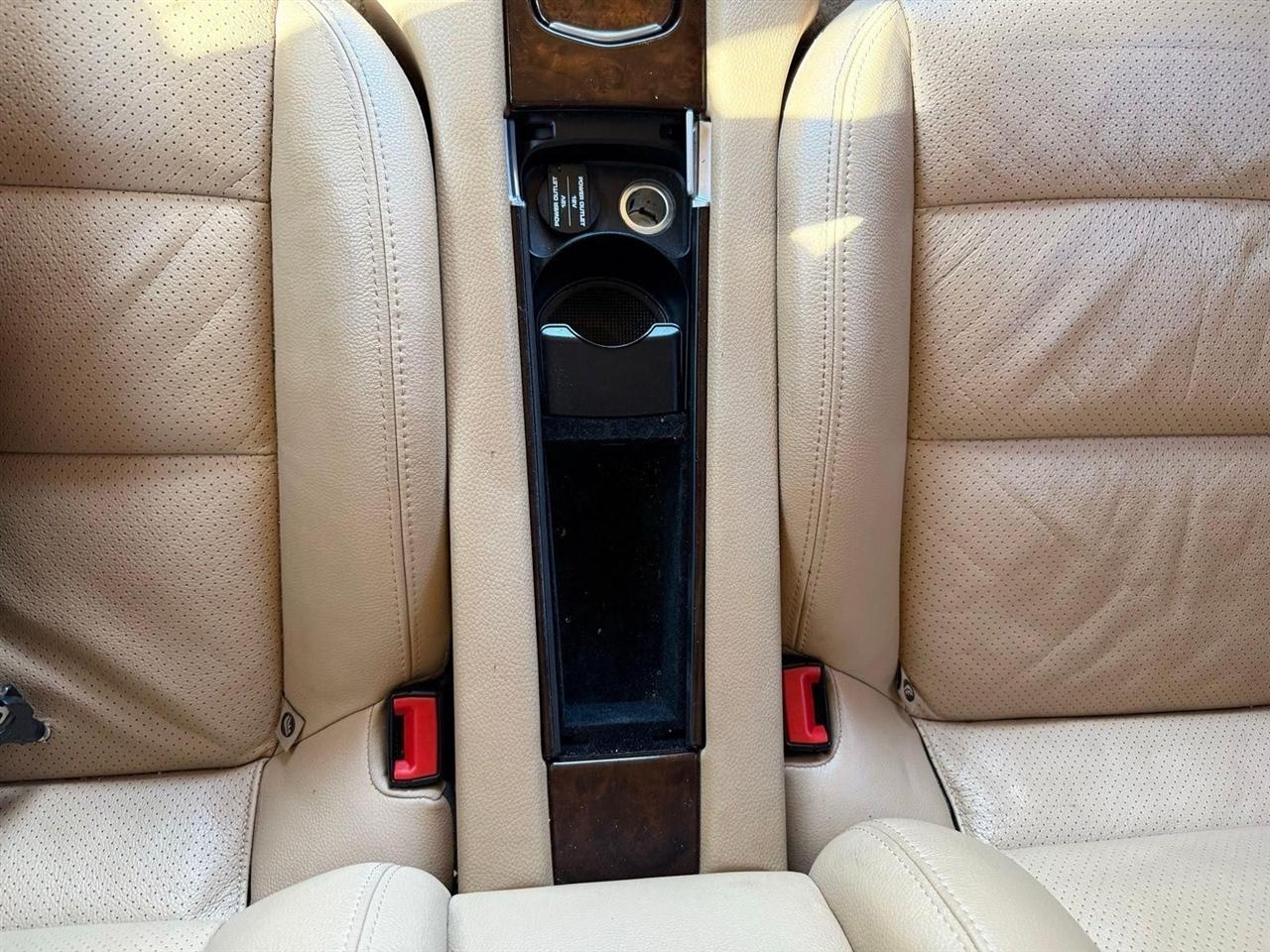 Porsche Panamera  2012