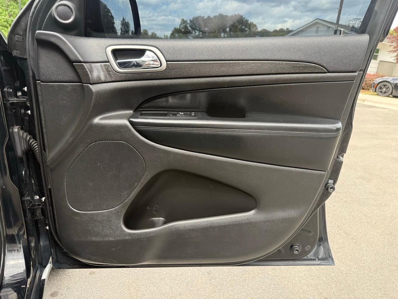 Jeep Grand Cherokee  2017