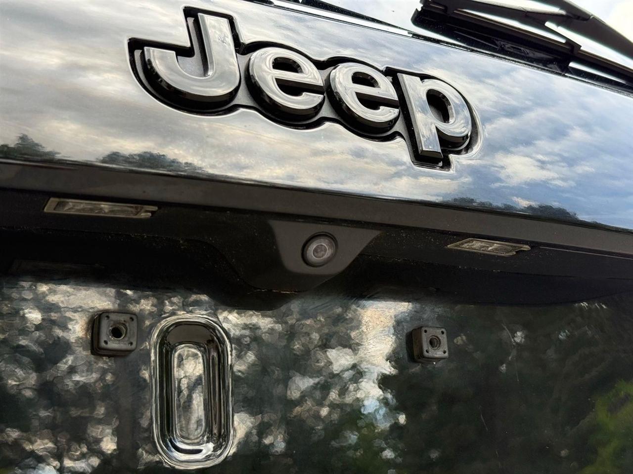 Jeep Grand Cherokee  2017