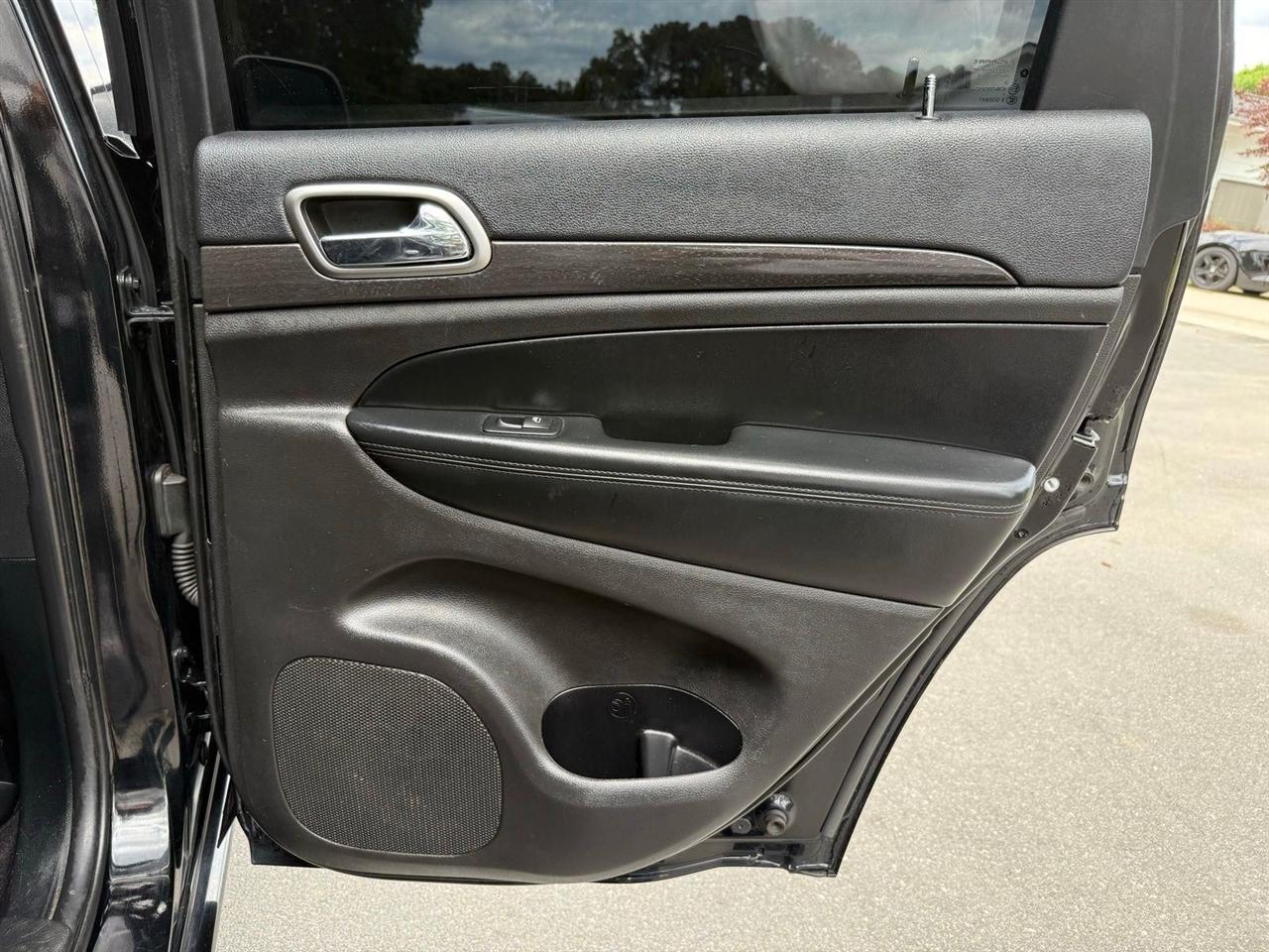 Jeep Grand Cherokee  2017