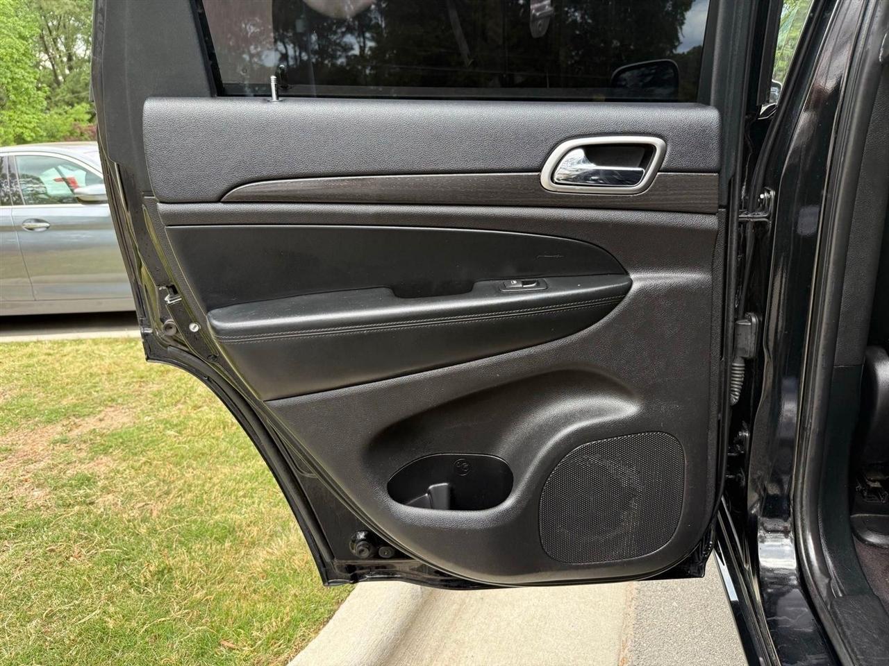 Jeep Grand Cherokee  2017