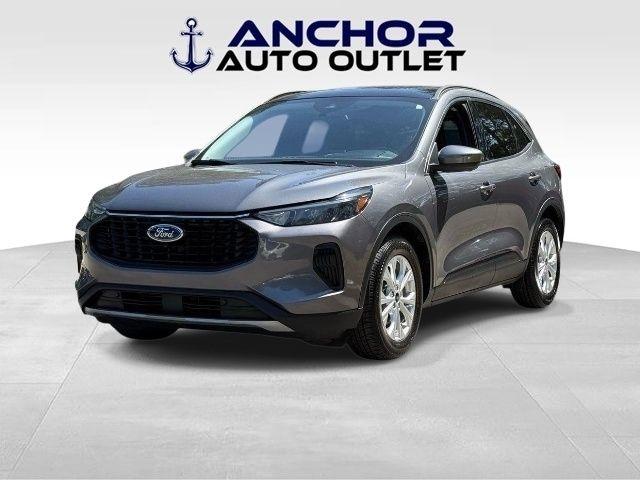 Ford Escape  2023