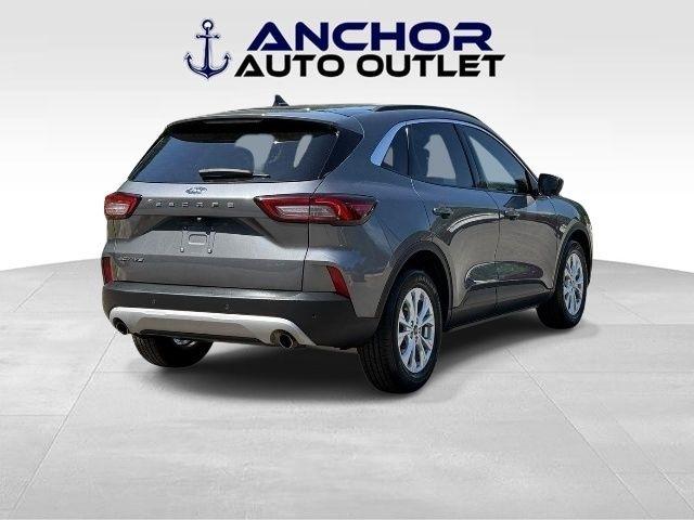 Ford Escape  2023