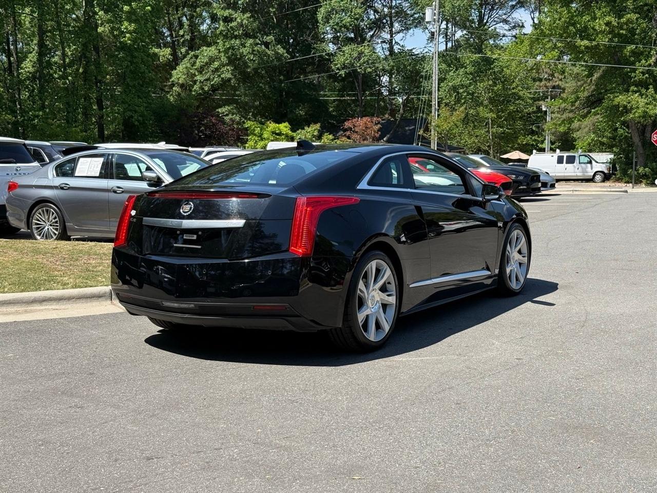 Cadillac ELR  2014