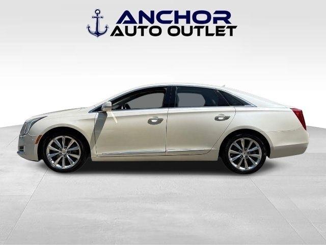 Cadillac XTS  2013