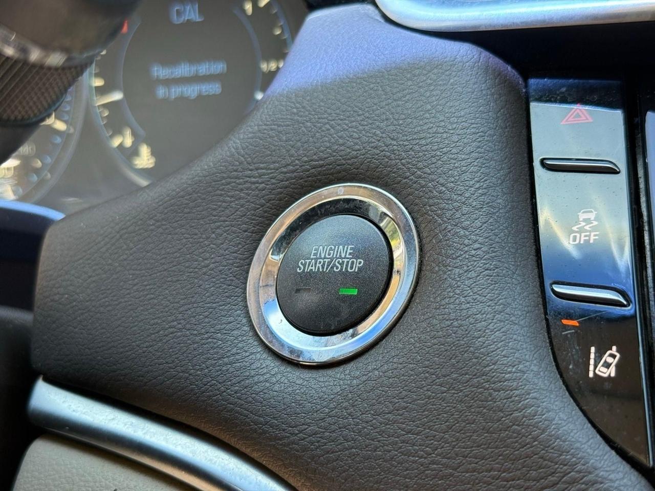 Cadillac XTS  2013