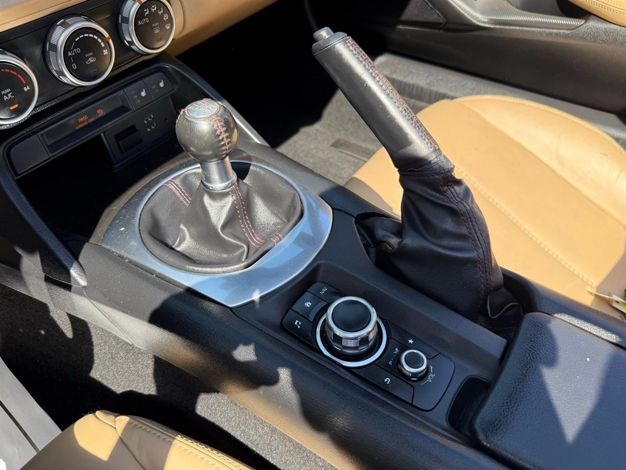 Mazda MX-5 Miata  2016