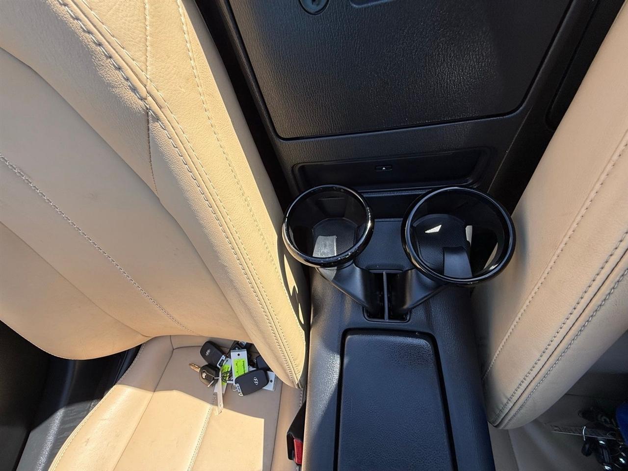 Mazda MX-5 Miata  2016