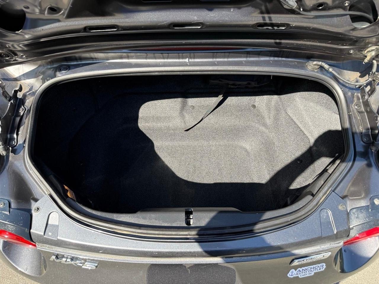 Mazda MX-5 Miata  2016