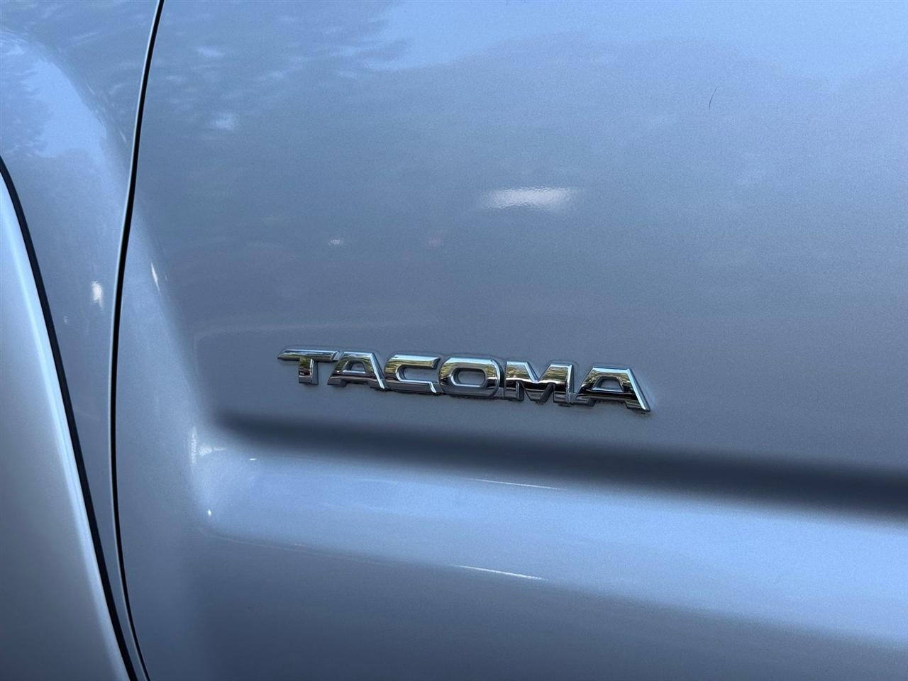 Toyota Tacoma  2010