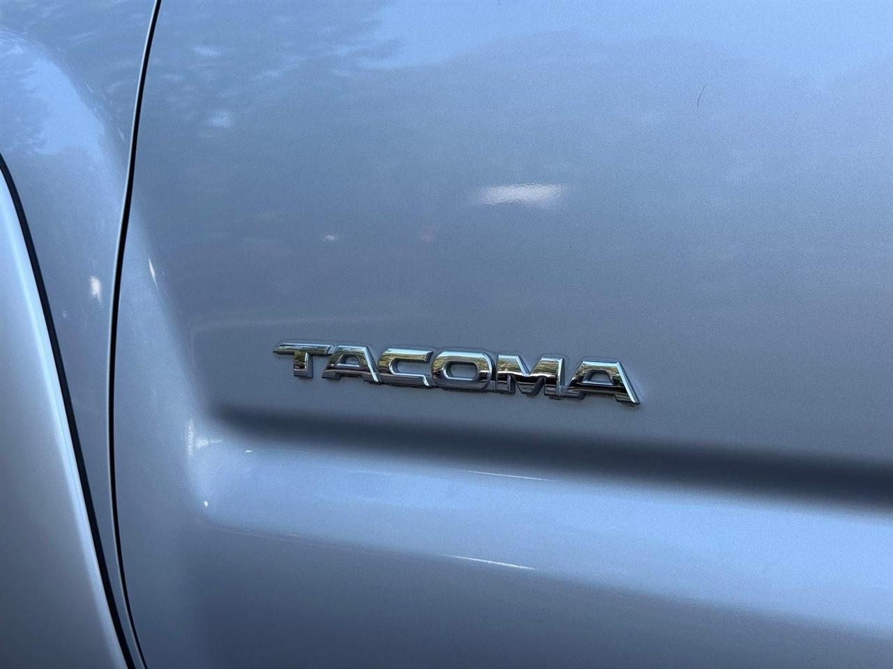 Toyota Tacoma  2010