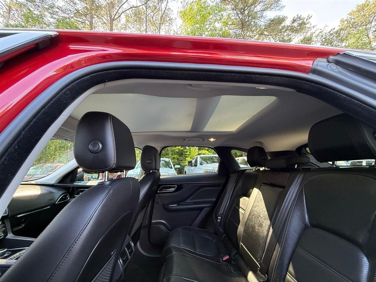 Jaguar F-Pace  2019