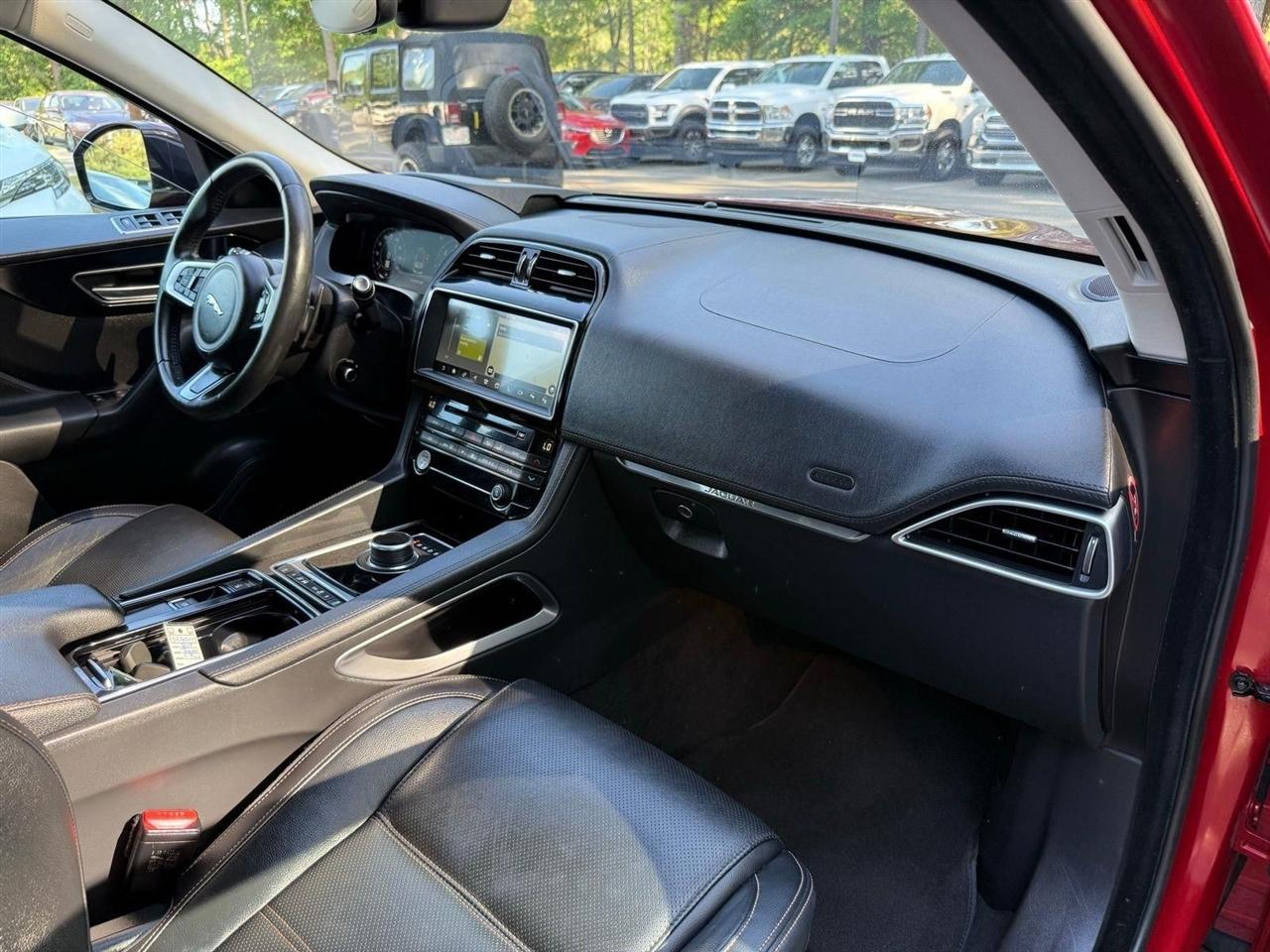 Jaguar F-Pace  2019