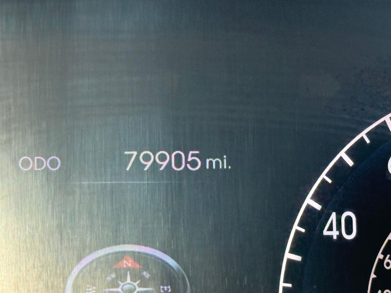 Hyundai Genesis  2012