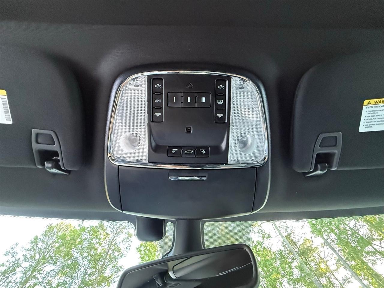 Jeep Grand Cherokee  2018