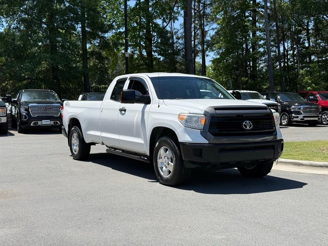 Toyota Tundra  2017