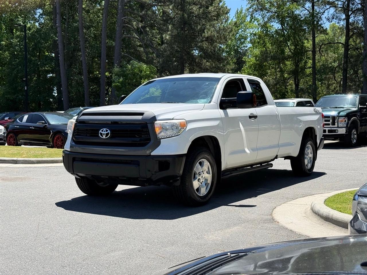 Toyota Tundra  2017