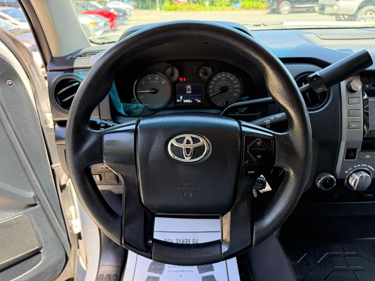 Toyota Tundra  2017