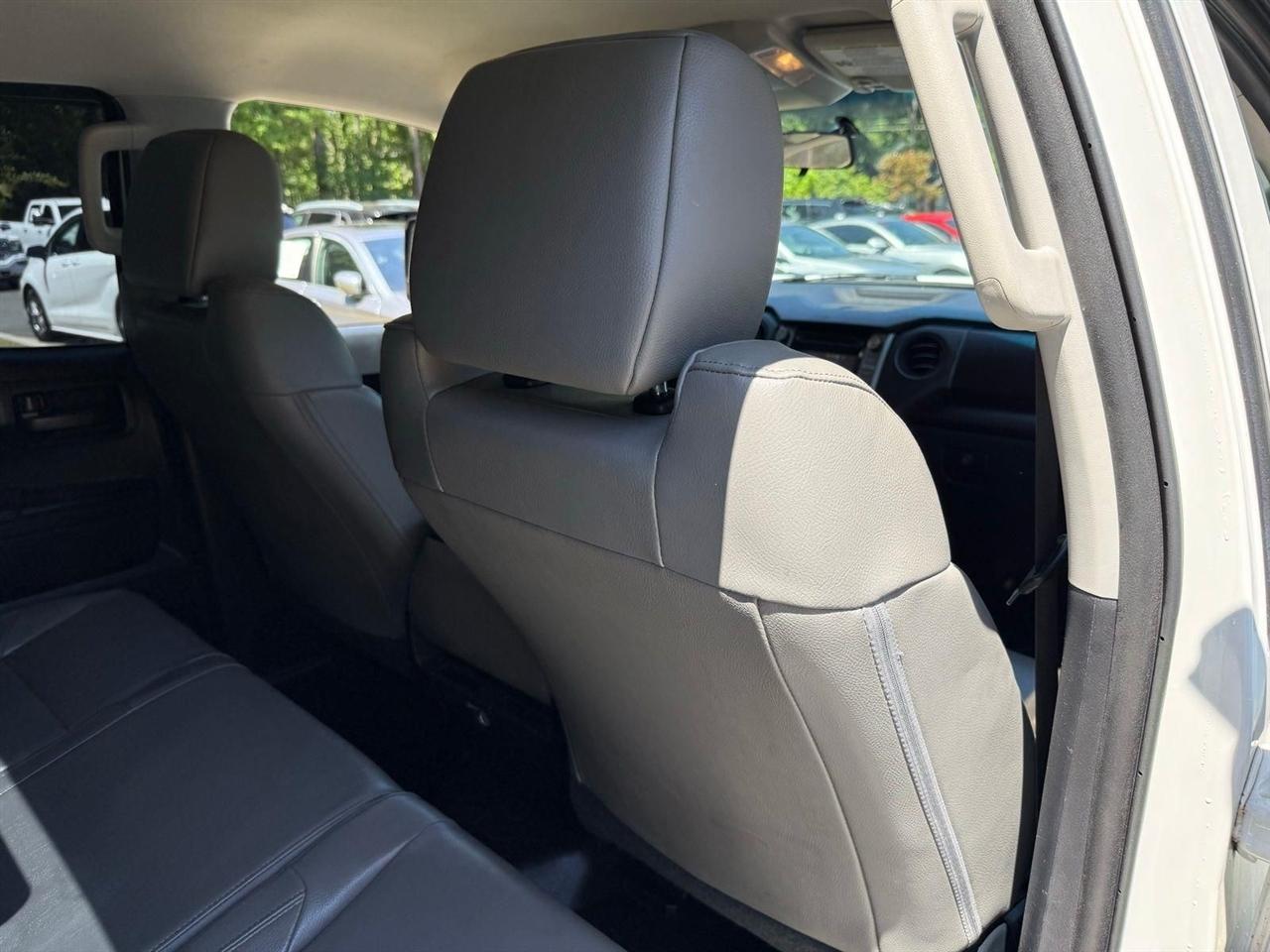 Toyota Tundra  2017