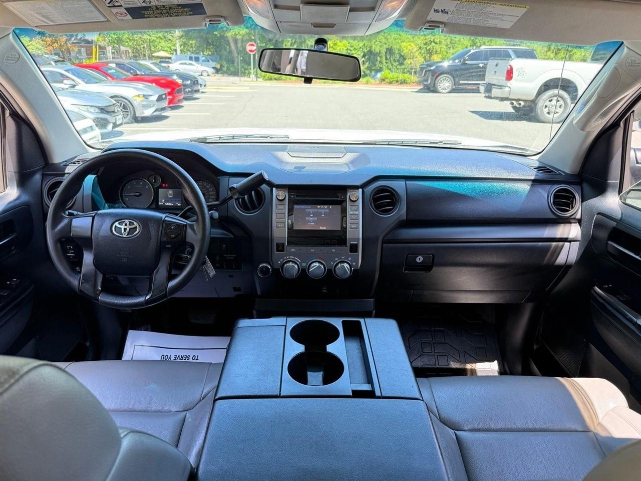 Toyota Tundra  2017