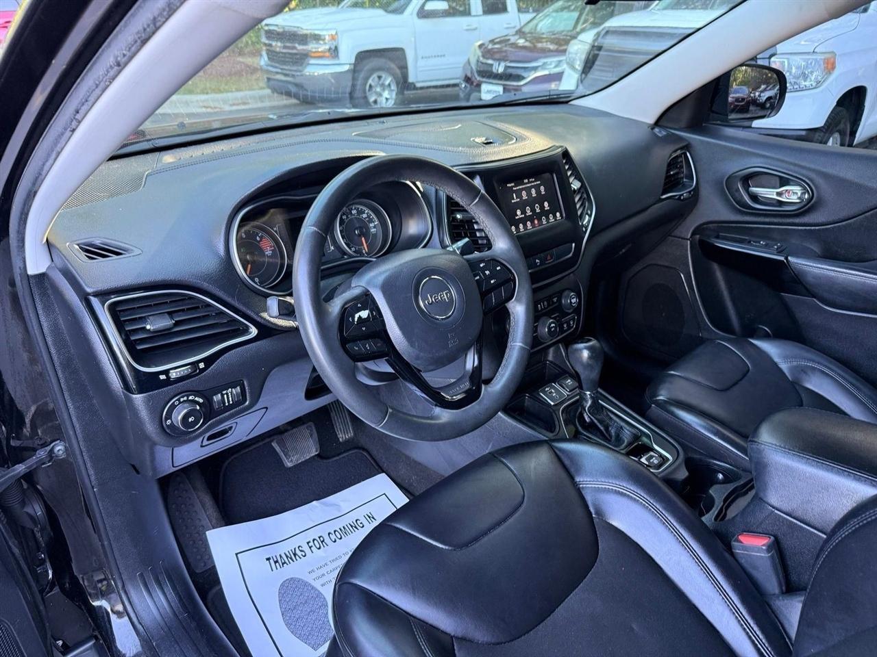 Jeep Cherokee  2020