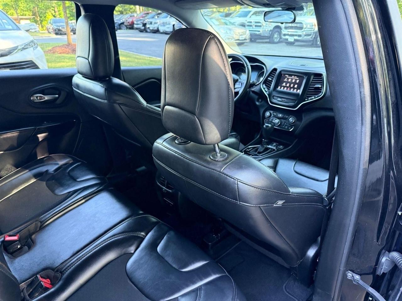 Jeep Cherokee  2020