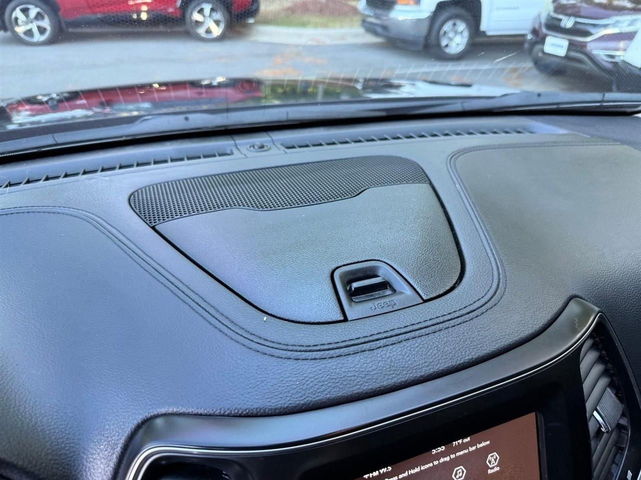 Jeep Cherokee  2020