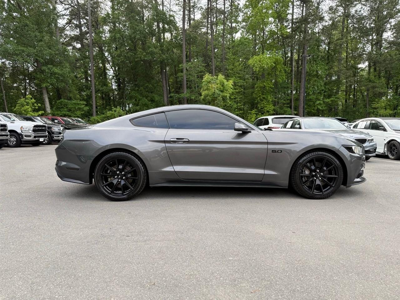 Ford Mustang  2017