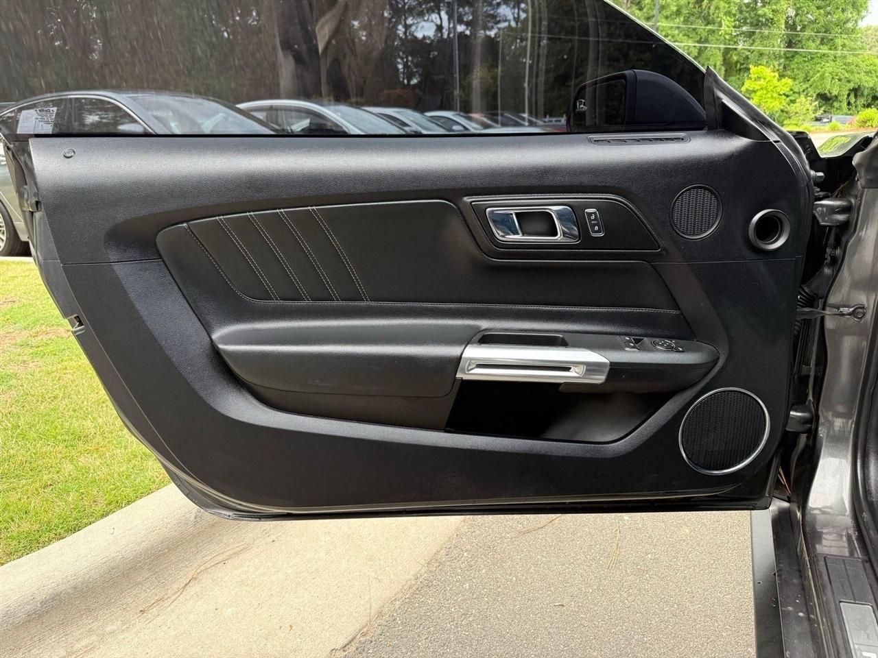 Ford Mustang  2017