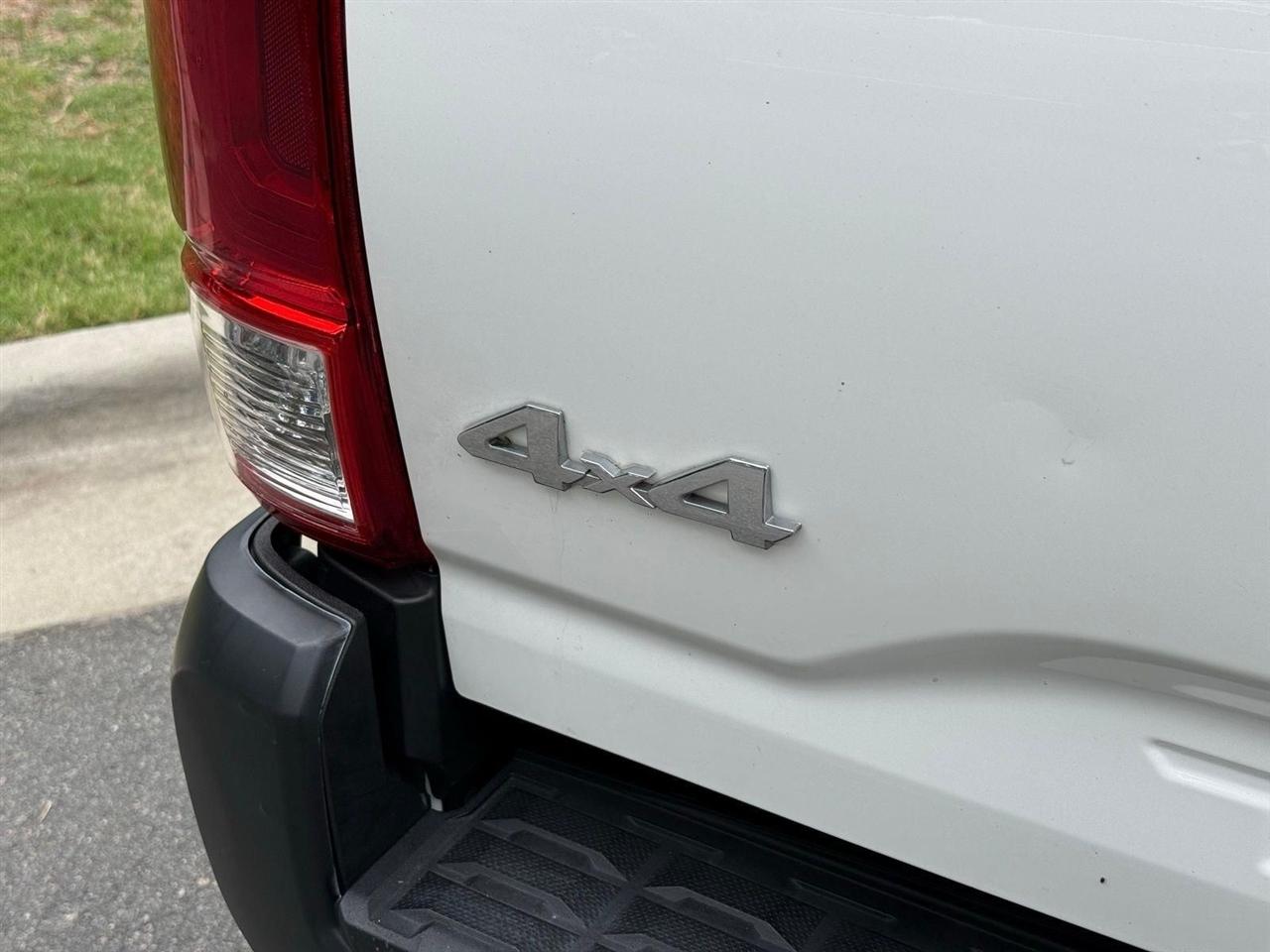 Toyota Tacoma  2021