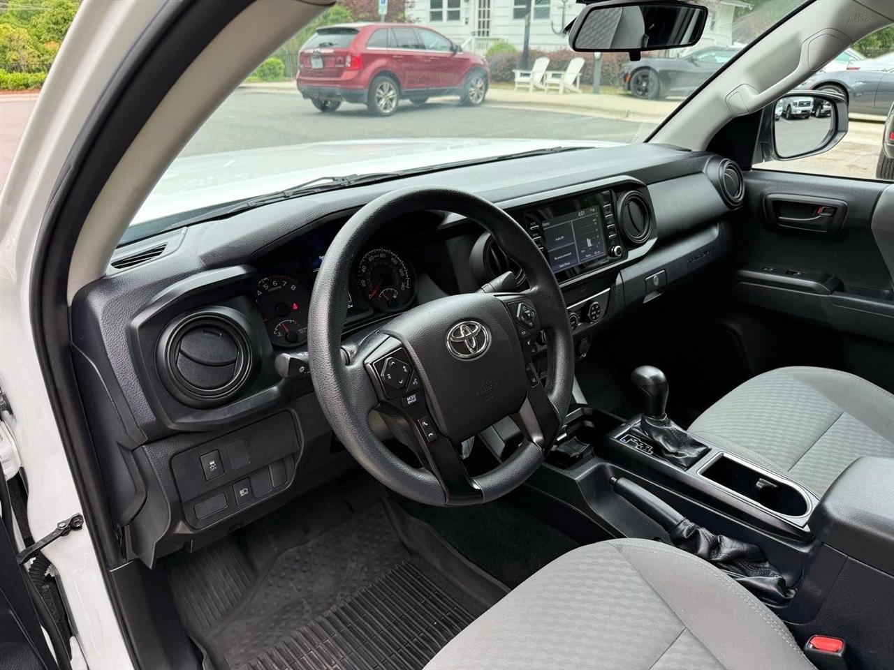 Toyota Tacoma  2021