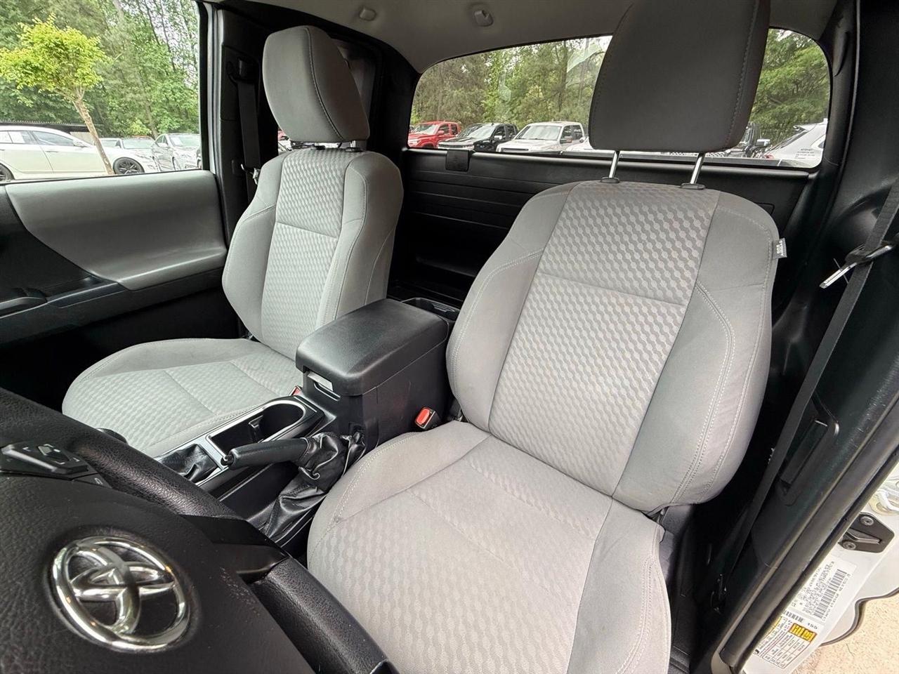 Toyota Tacoma  2021