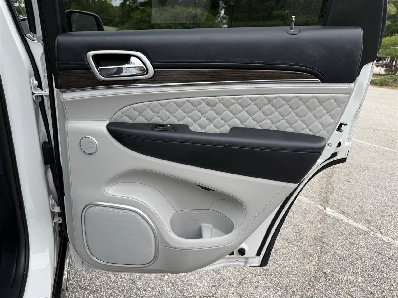 Jeep Grand Cherokee  2018