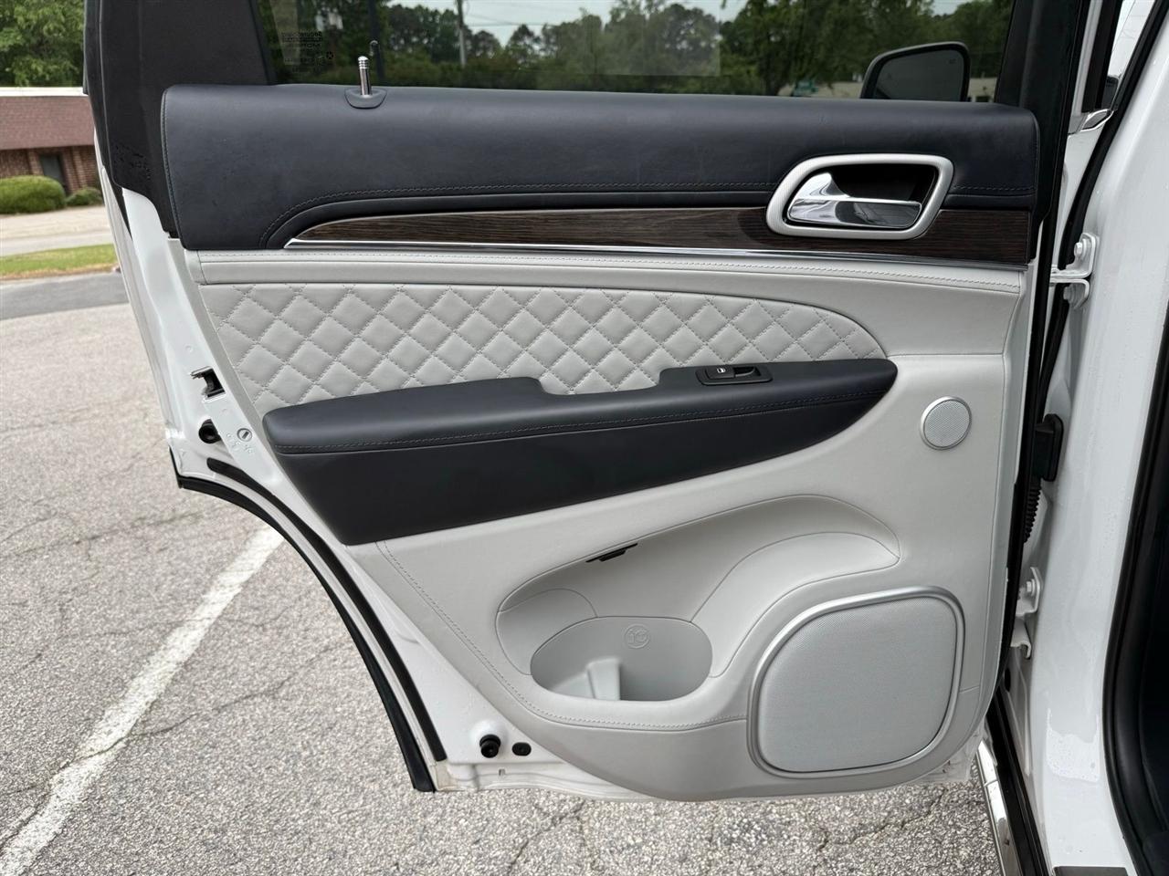 Jeep Grand Cherokee  2018