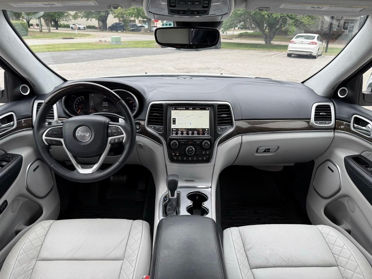 Jeep Grand Cherokee  2018