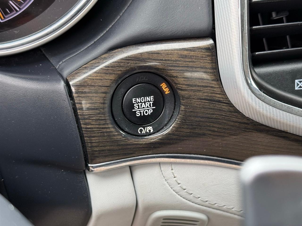 Jeep Grand Cherokee  2018