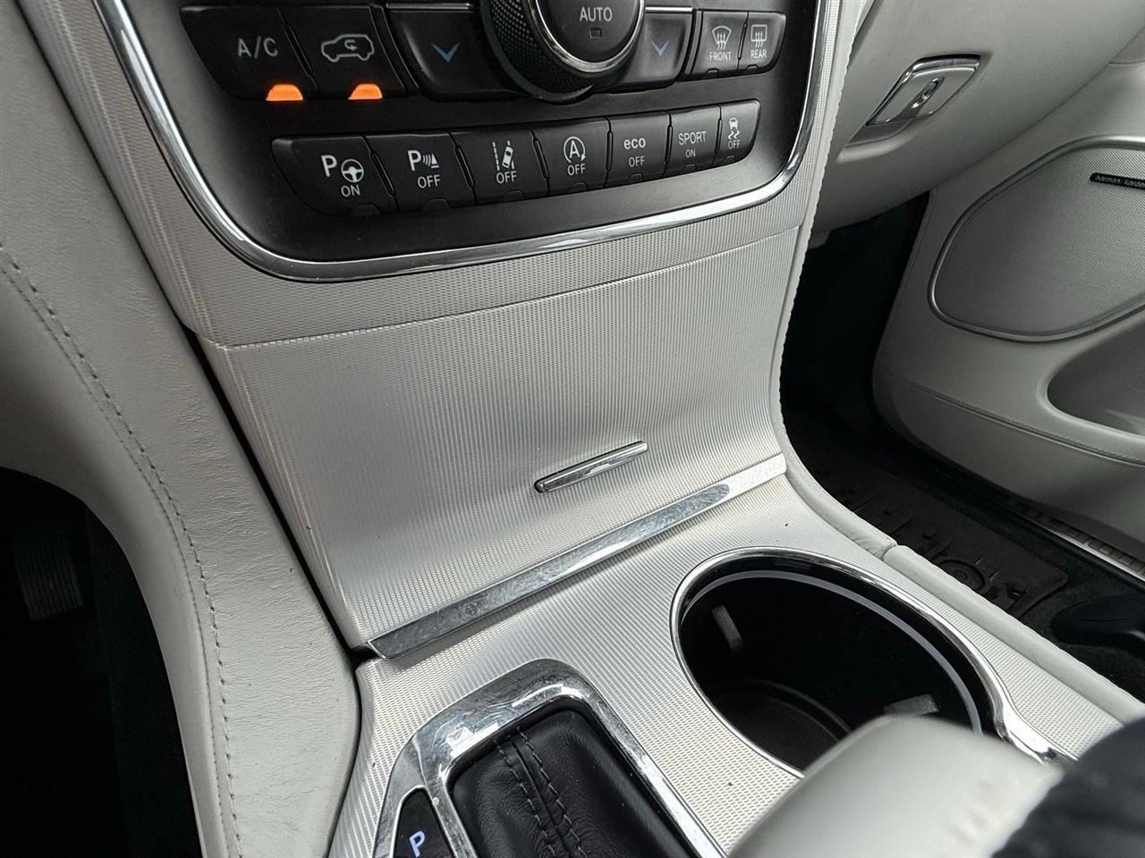 Jeep Grand Cherokee  2018