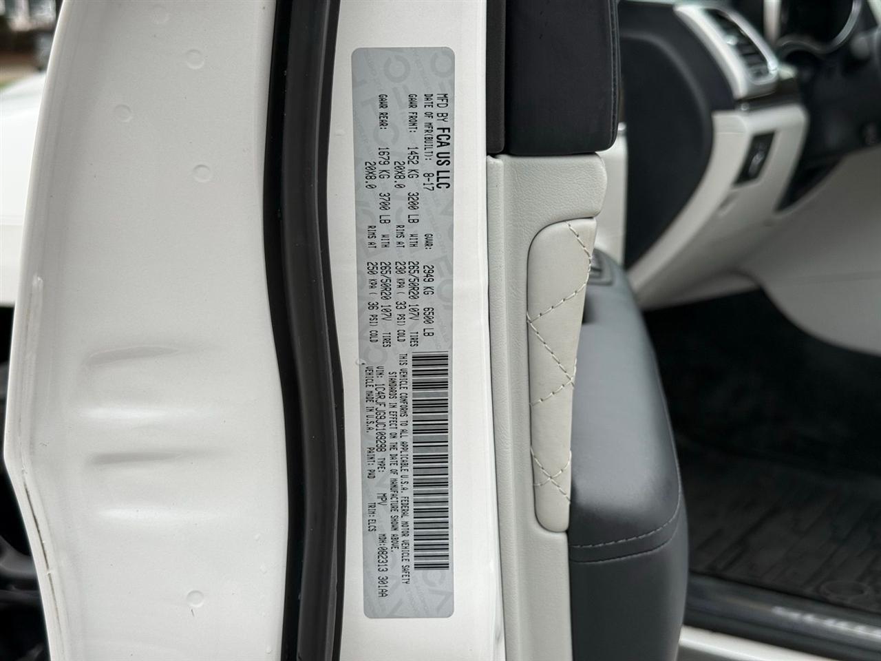 Jeep Grand Cherokee  2018