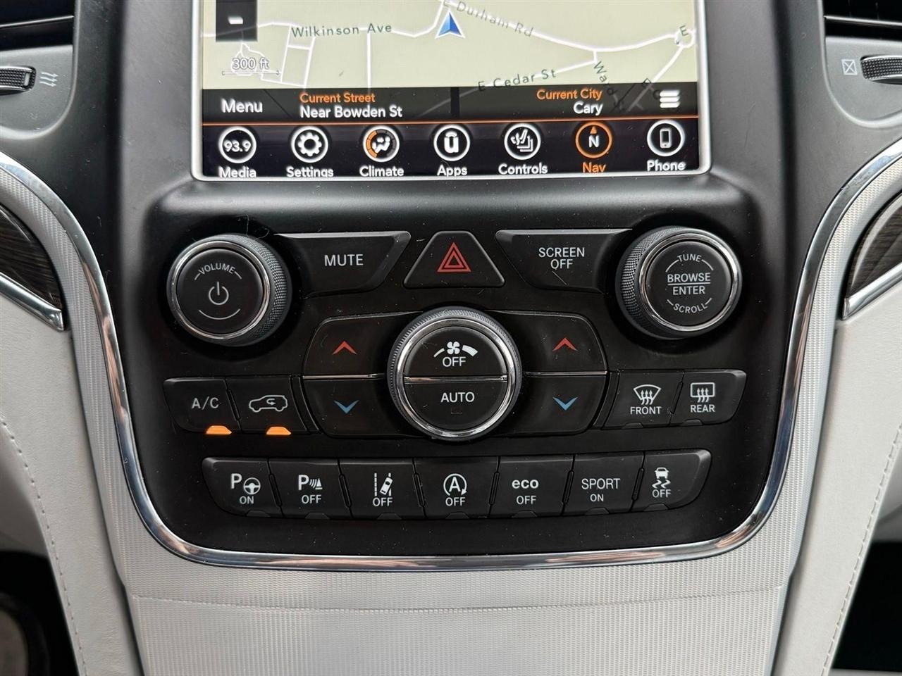 Jeep Grand Cherokee  2018