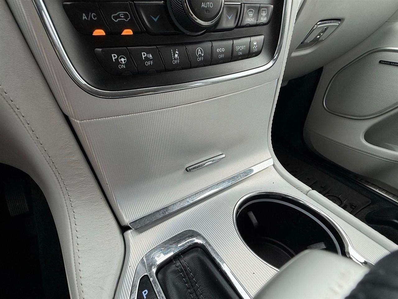 Jeep Grand Cherokee  2018