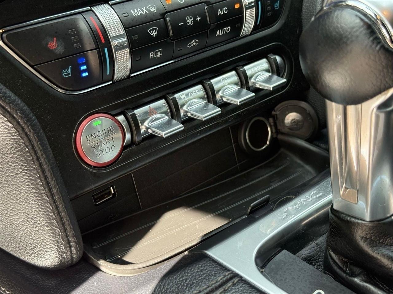 Ford Mustang  2019